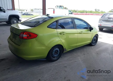 2012 Ford Fiesta Se z USA, uszkodzony, nr VIN 3FADP4BJ6CM160885